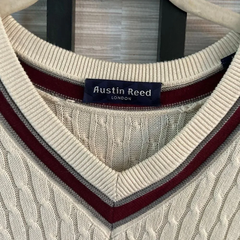 Austin Reed London silk cotton cashmere V-neck cream cable knit sweat sweater lo